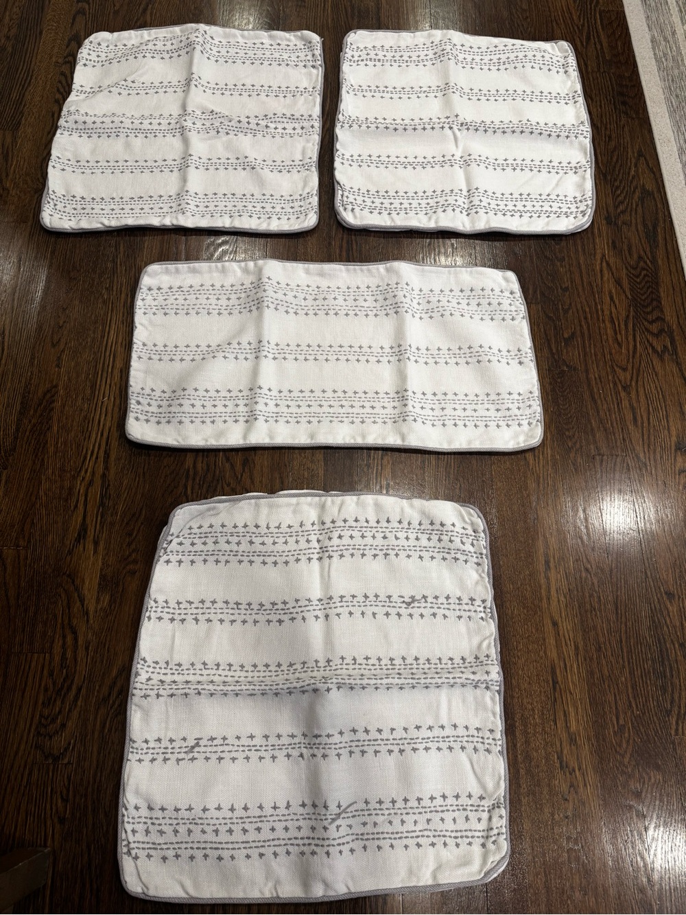 Serena & Lily Catania Pillow Covers Set Of 4 Square (20x22) & Rectangle (28x15)